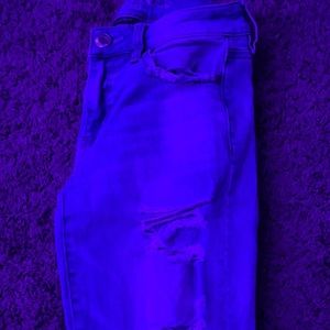 american eagle ripped jeans